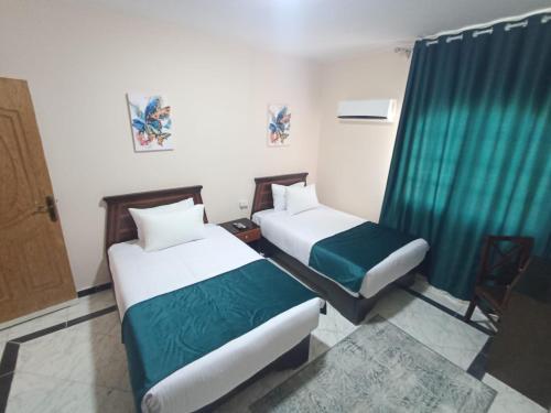 فندق الابيض للقوات المسلحه مرسي مطروح