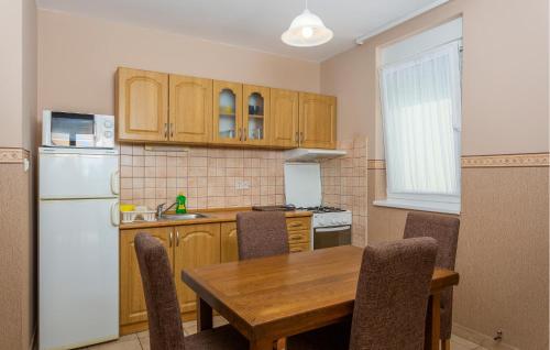 1 Bedroom Beautiful Apartment In Dramalj