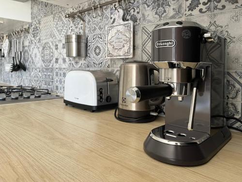 Dapur atau dapur kecil di Apartments Sea & Sky