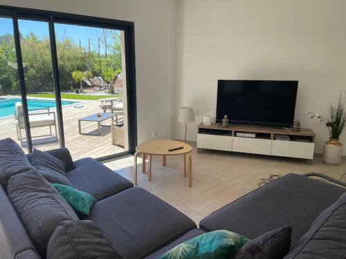 Villa architecte ecume 400m plage