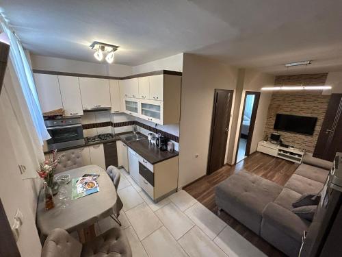 Apartment Skalinada old town
