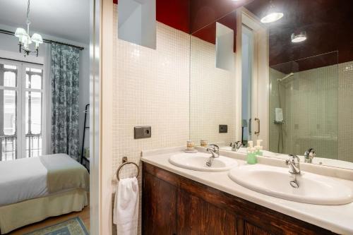 One&lux Sierpes, Bright & Classy Central Apartment