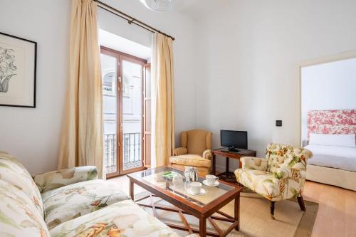 One&lux Sierpes, Bright & Classy Central Apartment