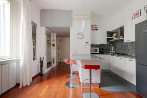 GuestHost - Porta Venezia M1 Cosy Apartment