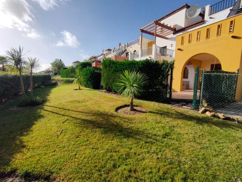 Κήπος έξω από το Chalet Playero 3 dorm Playa & Golf