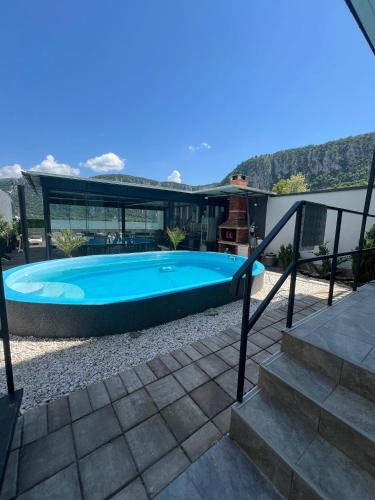 Bazen u objektu CASA DAVID ili u blizini