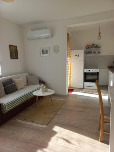 Kuchyň nebo kuchyňský kout v ubytování Apartman 33