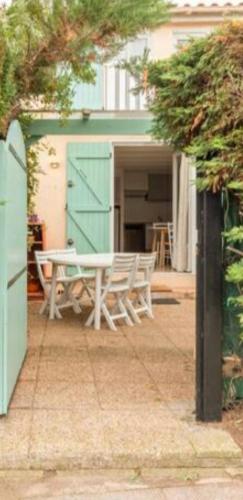 Αίθριο ή υπαίθριος χώρος στο Villa vert provence