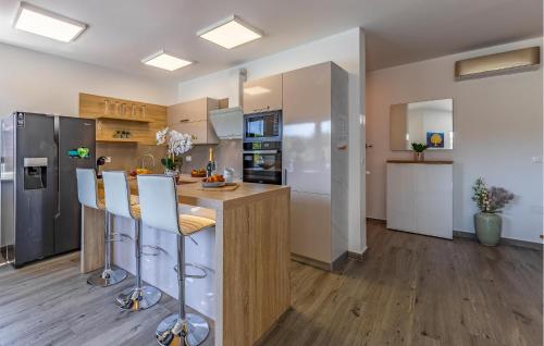 Beautiful Home In Pula