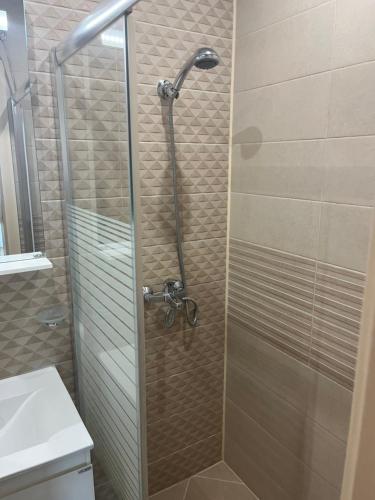 Bilik mandi di апартамент Граф Игнатиев 2