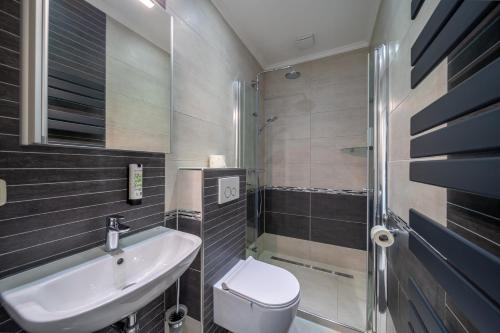 Koupelna v ubytování Hotel Zum Halbmond