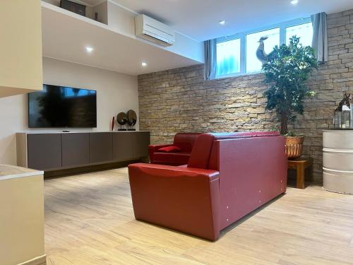 R39 Elegant Apartment with Private Parking photo 24