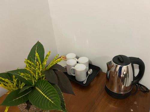 Kemudahan buat kopi dan teh di Wannas House