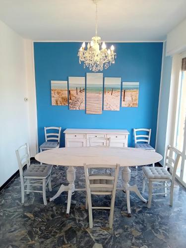 Fotografie z fotogalerie ubytování The Skipper Home v destinaci Lavagna