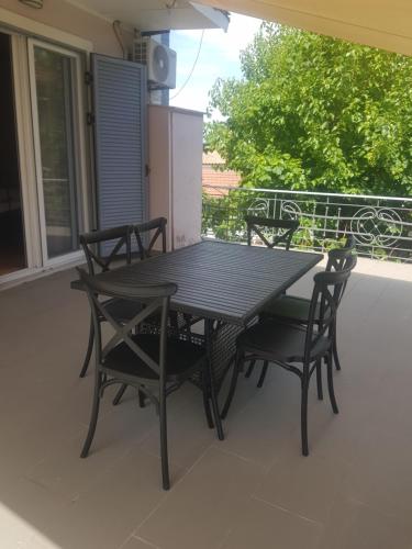 Balkoni atau teres di Seaview Kaposantes Apartments