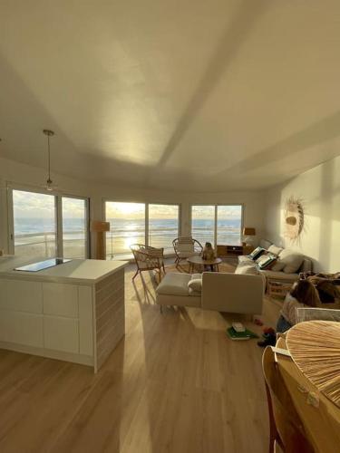 Bel appartement , vue panoramique, refait à neuf