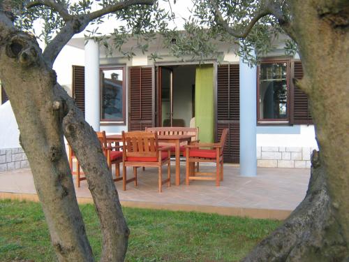 Vila Oliva, Poreč