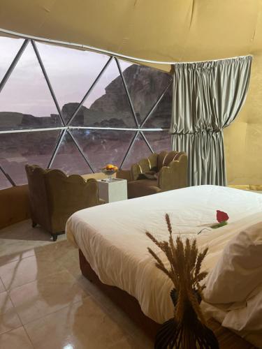 Katil atau katil-katil dalam bilik di SARAB Luxury Camp