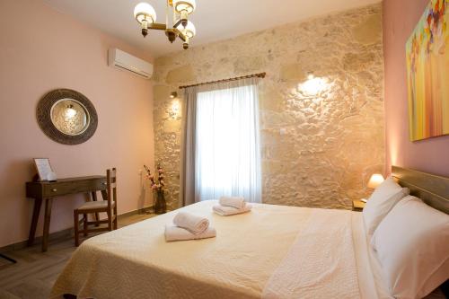 Katil atau katil-katil dalam bilik di Eliana's Stone House
