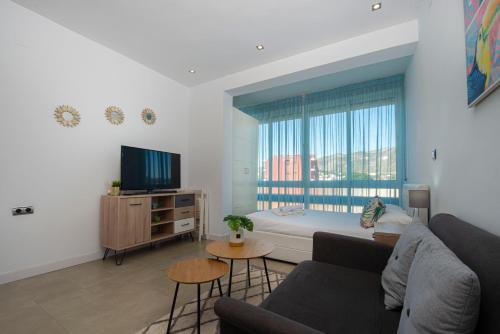 Estudio en Torremolinos con piscina
