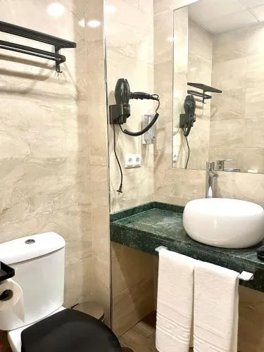 Luxury Apartments Chinitas 11 photo 12