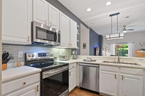 Bahama Bay amazing condo with Avengers room photo 6
