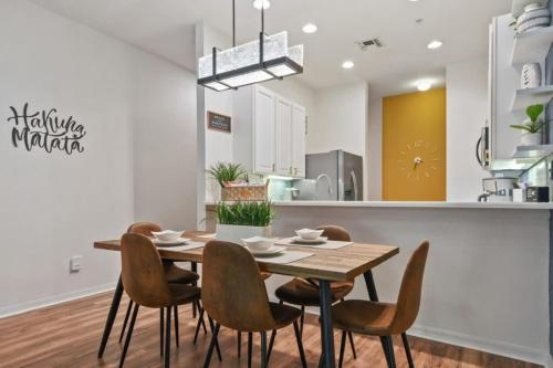 Bahama Bay amazing condo with Avengers room photo 17