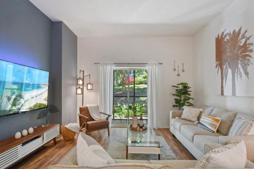 Bahama Bay amazing condo with Avengers room photo 20