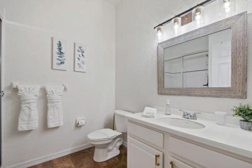 Bahama Bay amazing condo with Avengers room photo 32