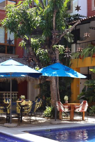 Бассейн в Casa Lotería -Pueblito Sayulita- Colorful, Family and Relax Experience with Private Parking and Pool или поблизости
