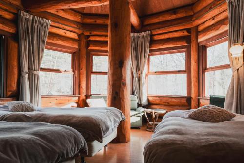Hakuba Log Hotel Meteor