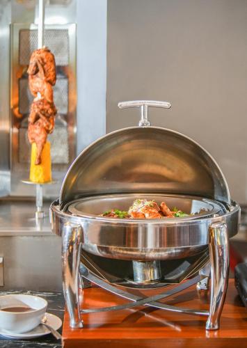 Jídlo v hotelu nebo okolí