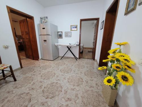 Kuchyň nebo kuchyňský kout v ubytování Private room on a shared apartament near Durres beach