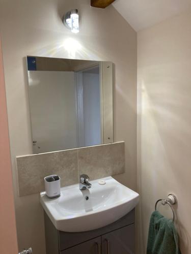 Ένα μπάνιο στο The Byre