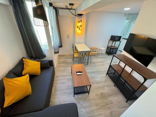 Flat to enjoy Malaga - 4 people C2