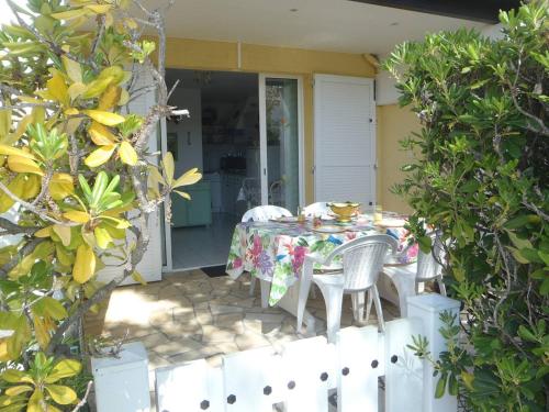 APPT 3 PIECES 35m2 + TERRASSE 13m2 REF 4010