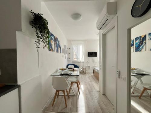 Μια τηλεόραση ή/και κέντρο ψυχαγωγίας στο RN HOUSE