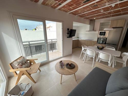 Agi Arago Apartments