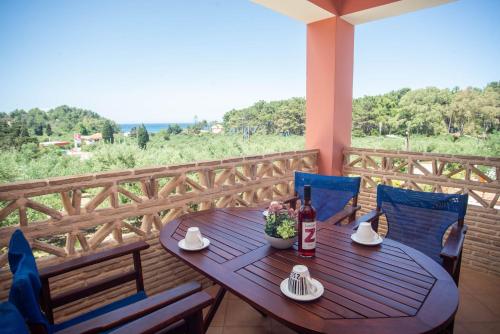Fotografie z fotogalerie ubytování Anemomylos Studios - Private Pool, Family Escape, by ZanteWize v destinaci Vasilikos