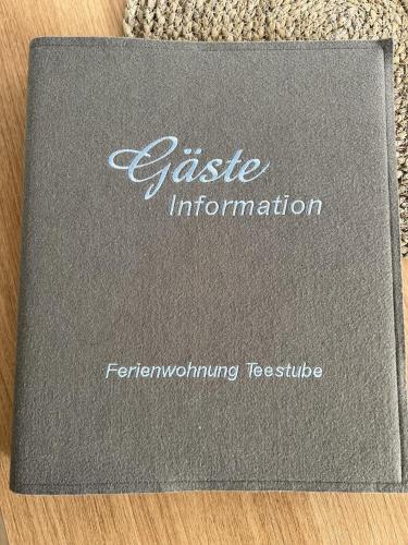 諾德奈的住宿－Alte Teestube Schmidt 58，一本黑书,上面有案件资料的名字
