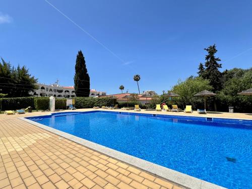 Albufeira Tropical View 1 With Pool by Homing