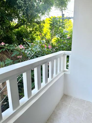 Μπαλκόνι ή βεράντα στο White Beach Suites Boracay