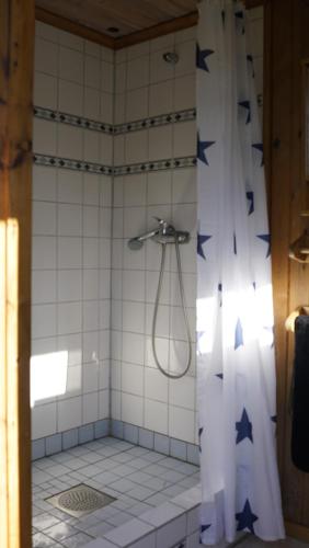 Koupelna v ubytování Älgdals villa