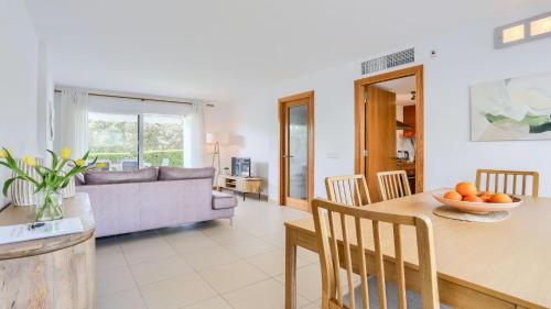 Bellresguard garden flat D