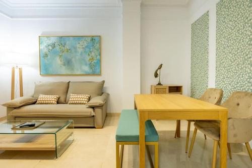 Imperial Central Suite by Valcambre