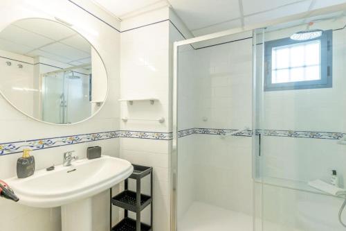 Imperial Central Suite by Valcambre