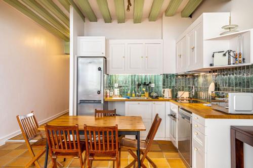 GuestReady - Parisian bliss near the Louvre Museum