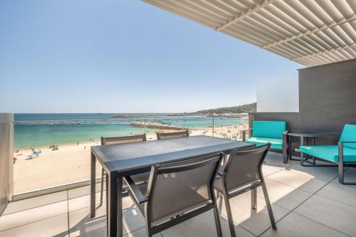 GuestReady - Beachfront Naufrago's Retreat 2