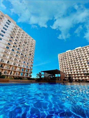 Bazén v ubytování Cozy Condo near Airport with Pool and Ocean View nebo v jeho okolí