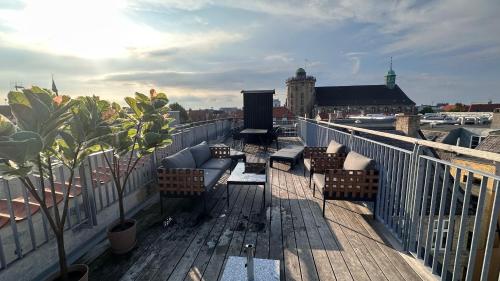 Picture of 30 Sofa Bed Luxury Apartment Ideas for Chic Small-Space Living